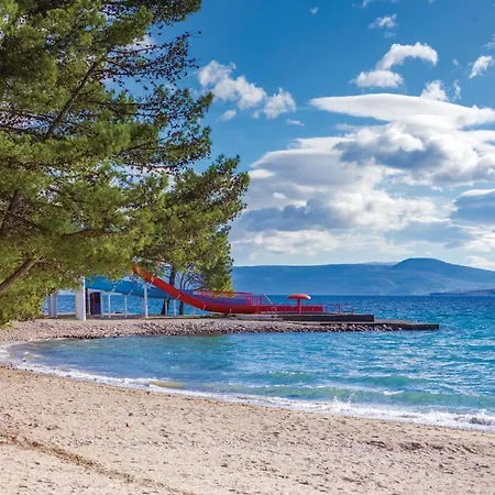 Lägenhet Cozy In With Wifi Crikvenica