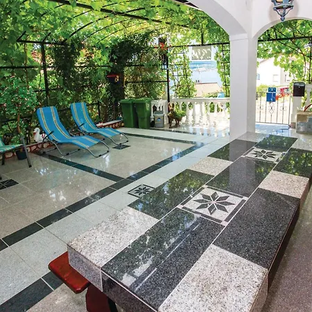 アパート Gorgeous In